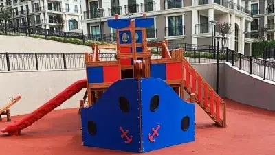 Holzspielschiff — Elysee