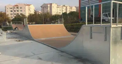 Skatepark und Rampen — Elysee