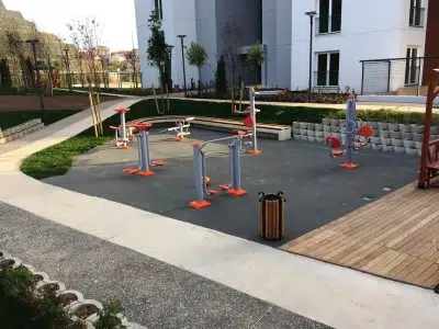 Outdoor-Fitnessbereich — Elysee